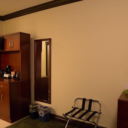 Chateau Nova Peace River Экстерьер фото